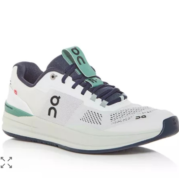 On Running Other - On The Rodger Sneakers